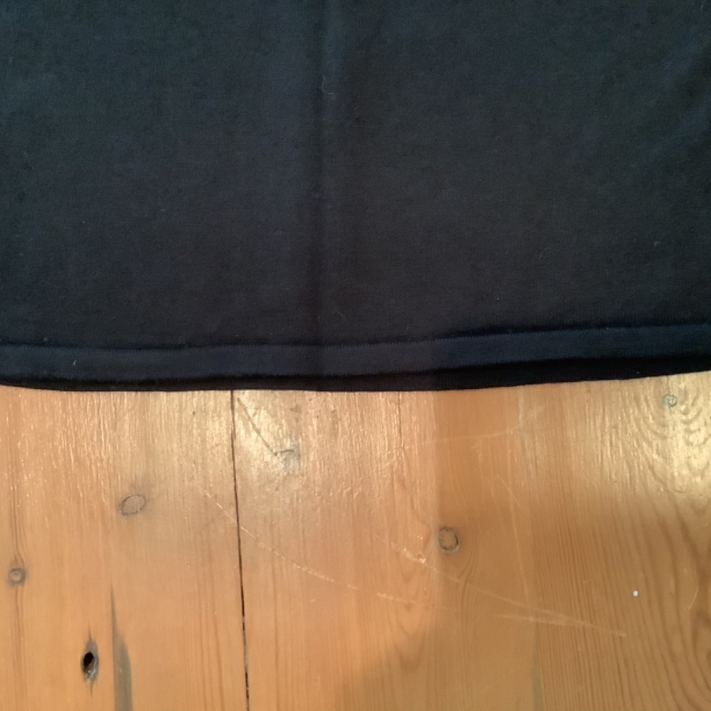 Nwot. Basic Necessities. Solid Black Crew Neck Sl… - image 4